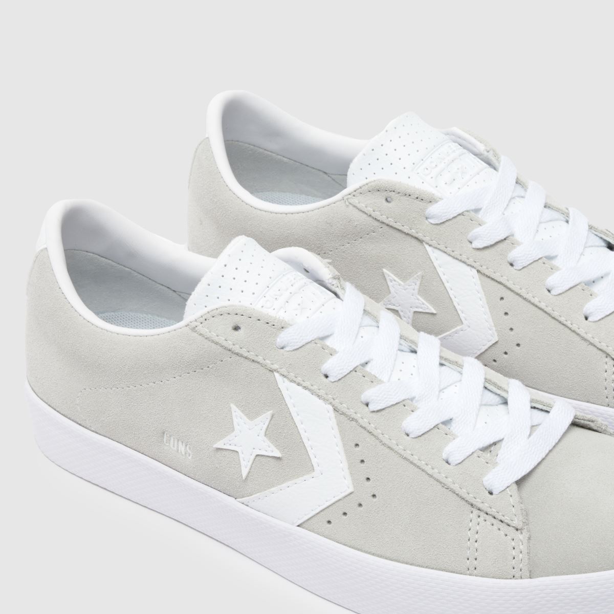 Converse – PL Vulc Pro – Ljusgrå träningsskor
