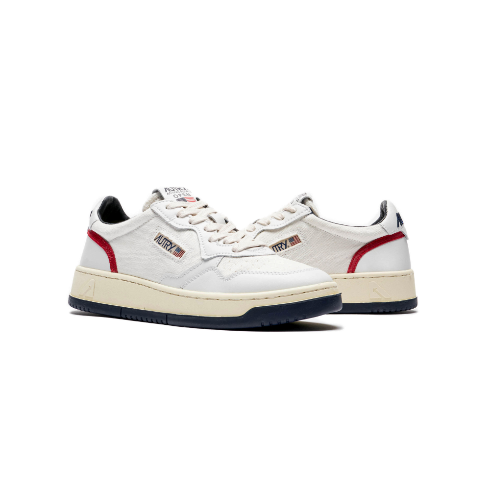 Autry WMNS OPEN LOW AOLWCE15 / weiss