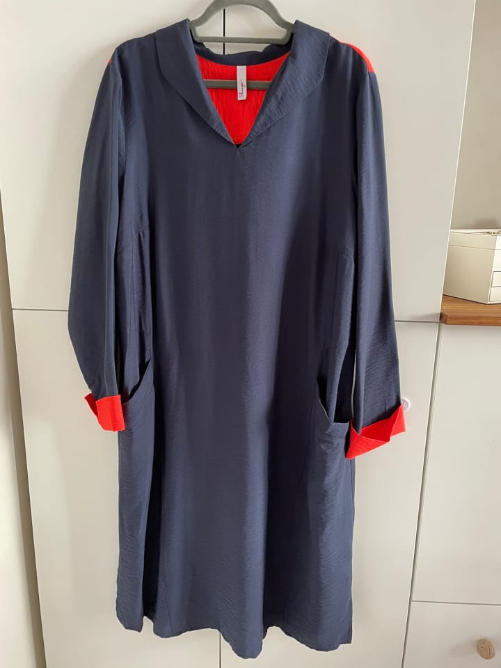 sheego Kleid in nachtblau günstig kaufen 44