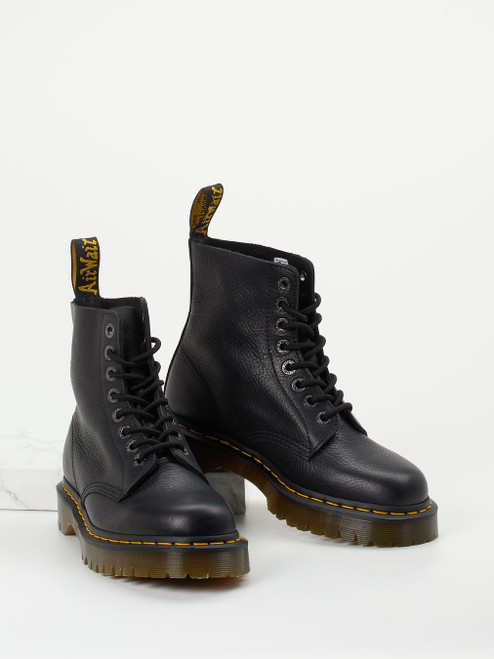 Boots-47010090703 Dr. Martens