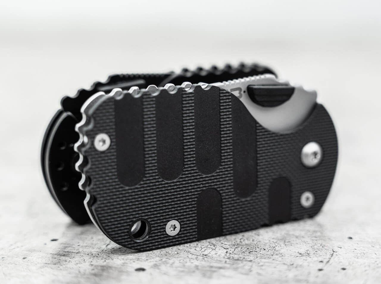 Subcom 2.0 Black