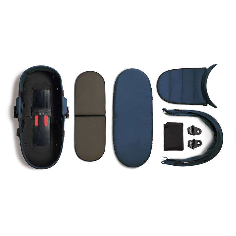 Poussette Yoyo2 4 roues châssis noir nacelle bleu marine Babyzen