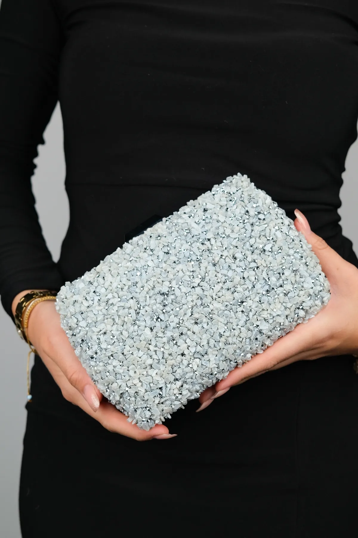 LuviShoes  SEUL Graue Kieselstein-Abendtasche für Damen
