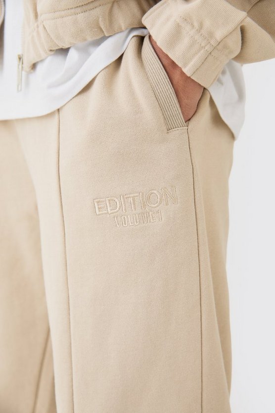 Kastiger Oversize Sweatshirt-Trainingsanzug mit Trichterkragen