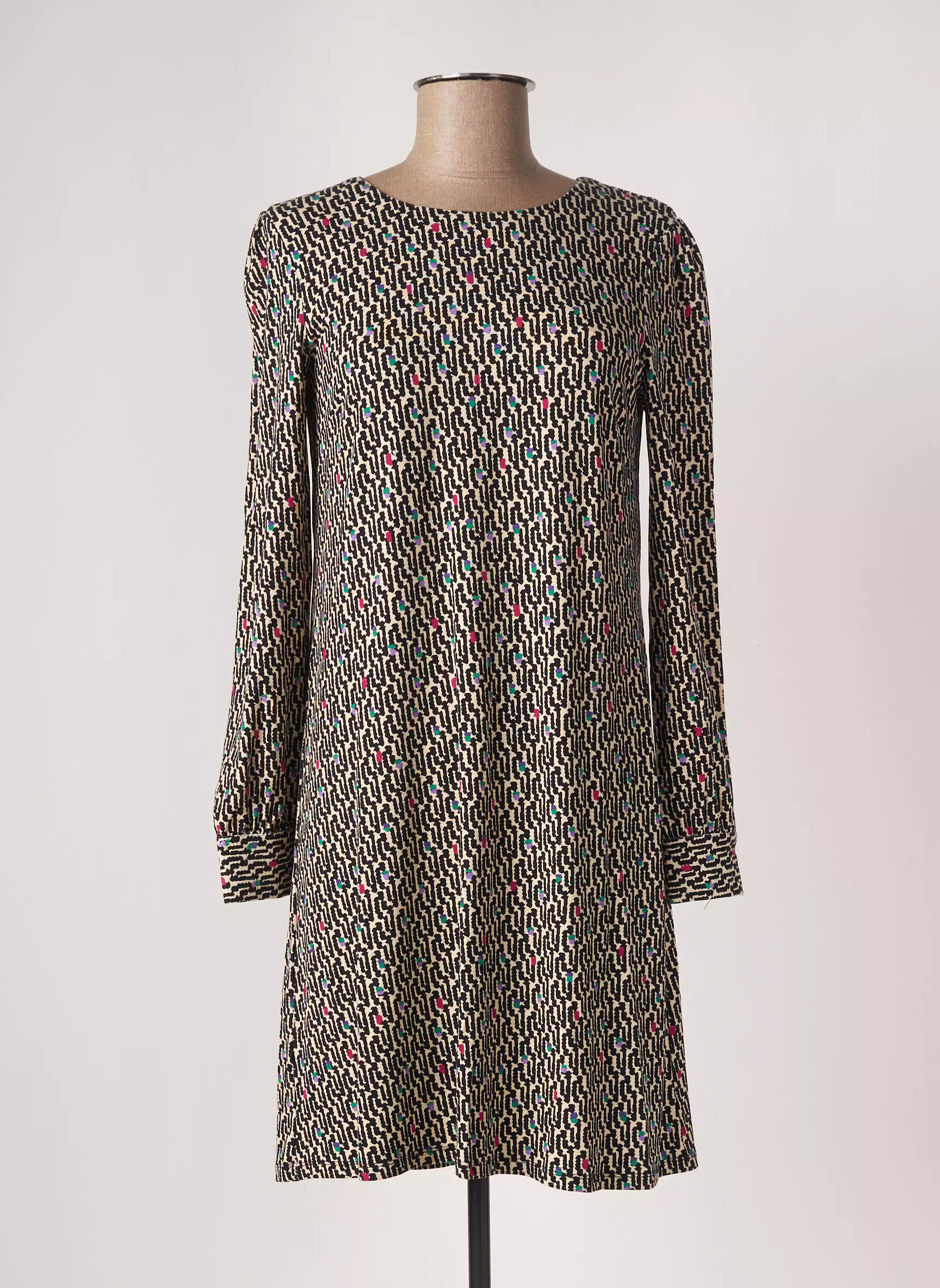 Surkana Robes Courtes Femme couleur noir