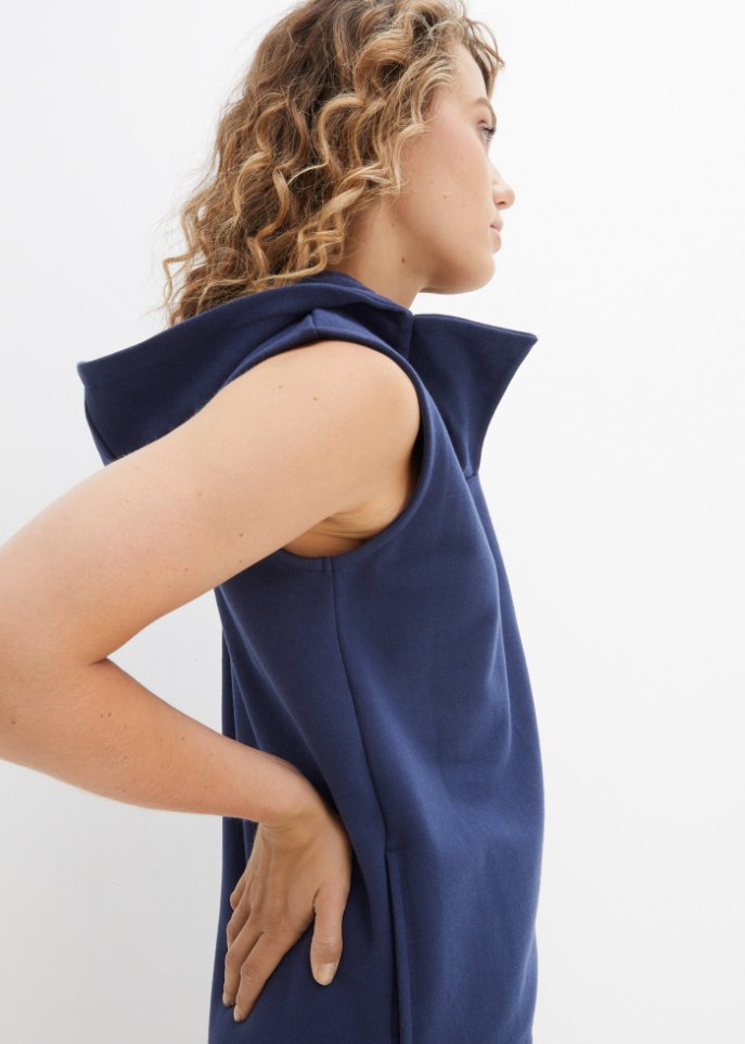 Sweatkleid, Ärmellos