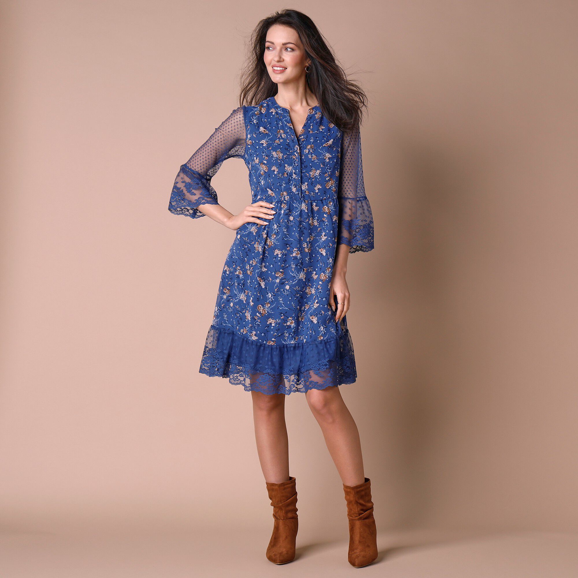 Robe dentelle manches 3/4 imprimée