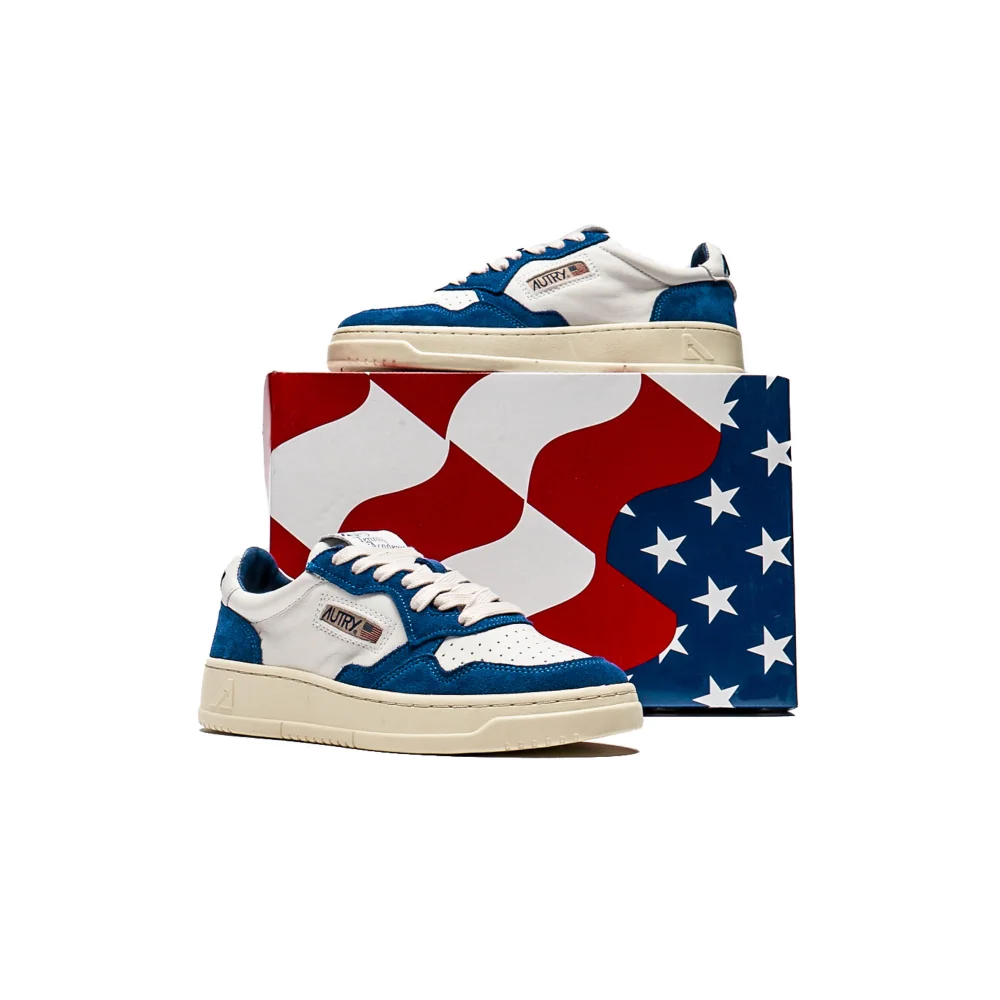 Autry WMNS OPEN LOW AOLWCE16 / blau