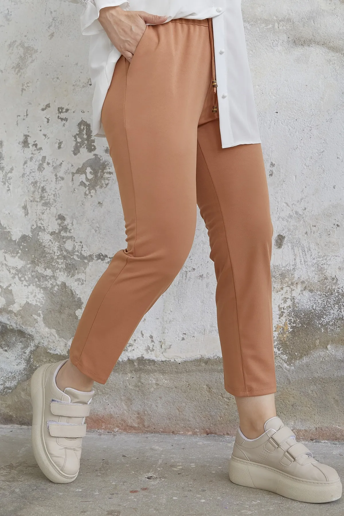 InStyle  Lycra-Hose aus doppeltem Stoff mit elastischem Bund – Lachsfarben
