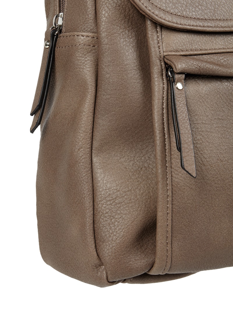 Rucksack in Leder-Optik in taupe