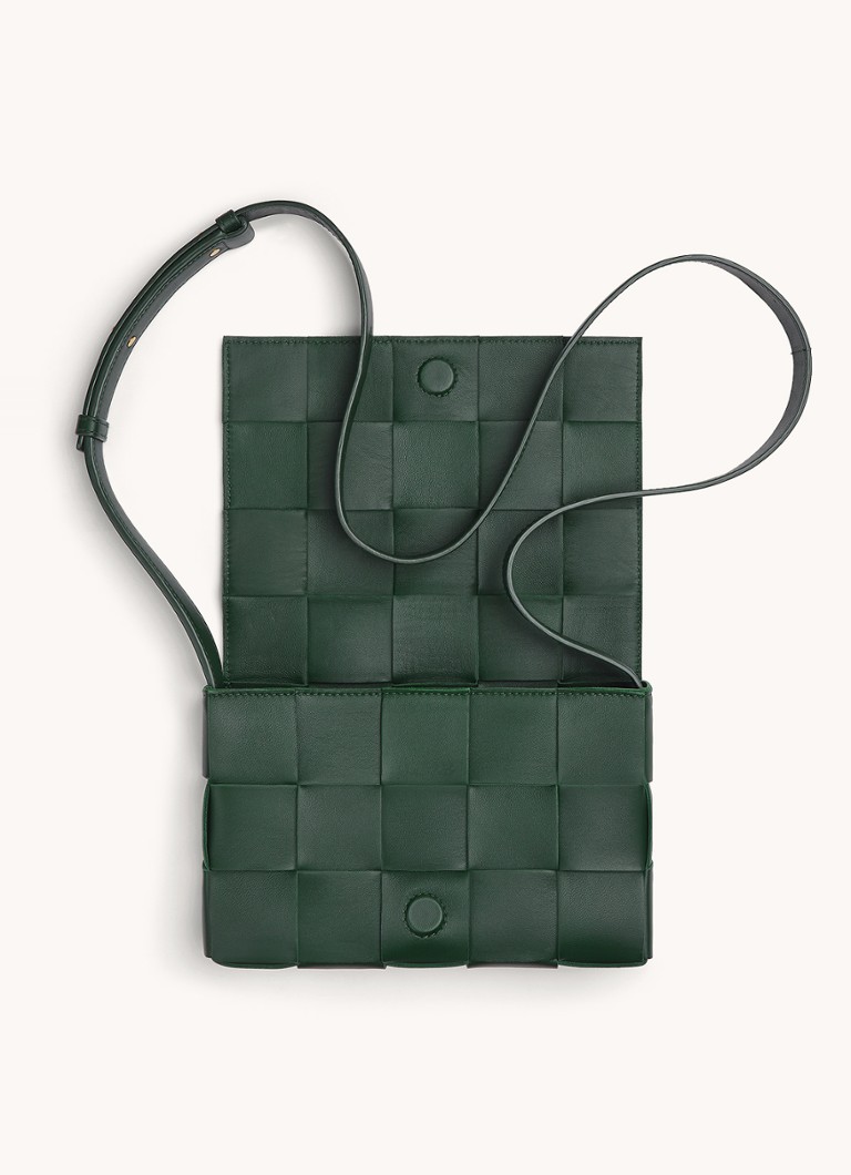 Τσάντα χιαστί από δέρμα αρνιού Bottega Veneta Cassette