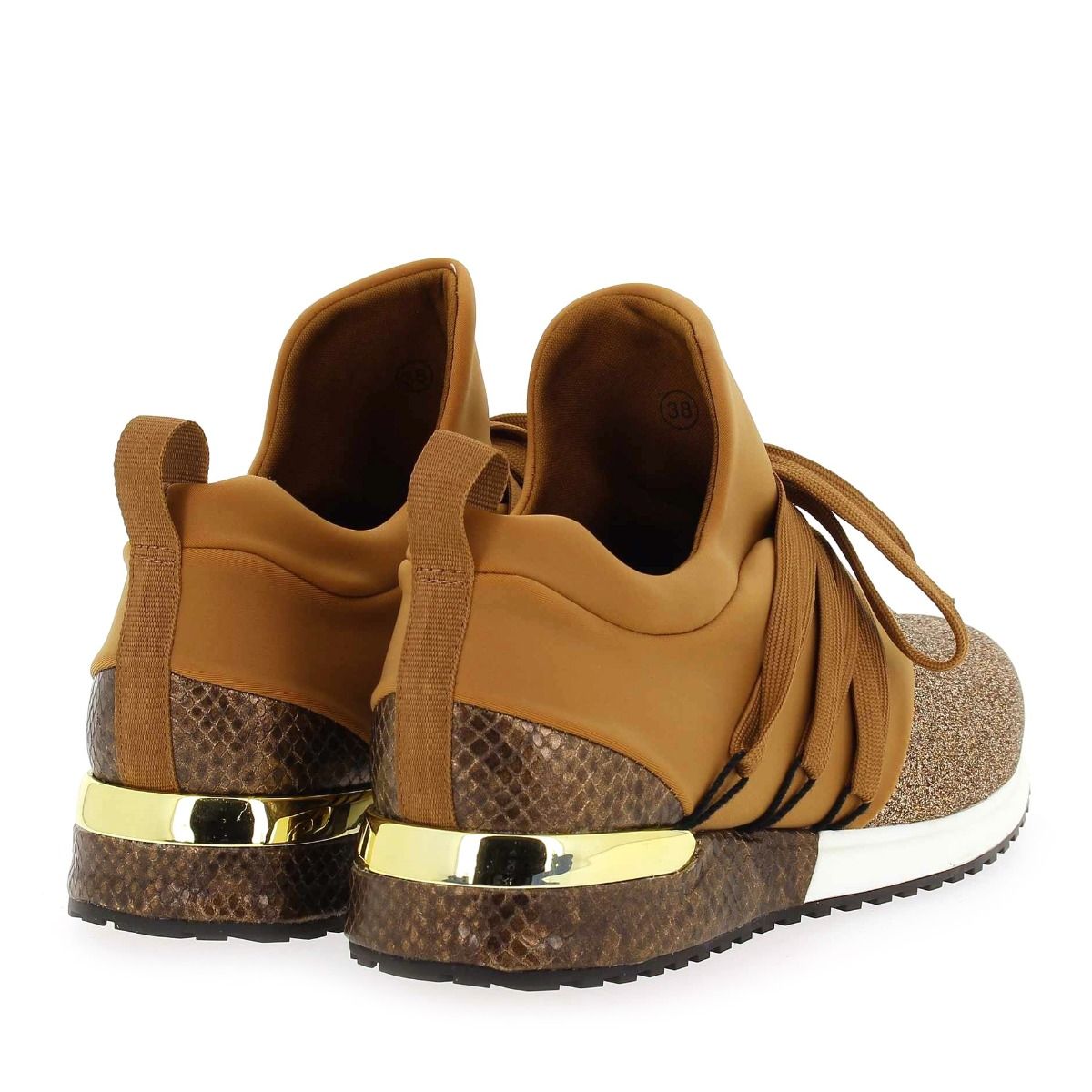 Reqins  ILAN - camel brillant