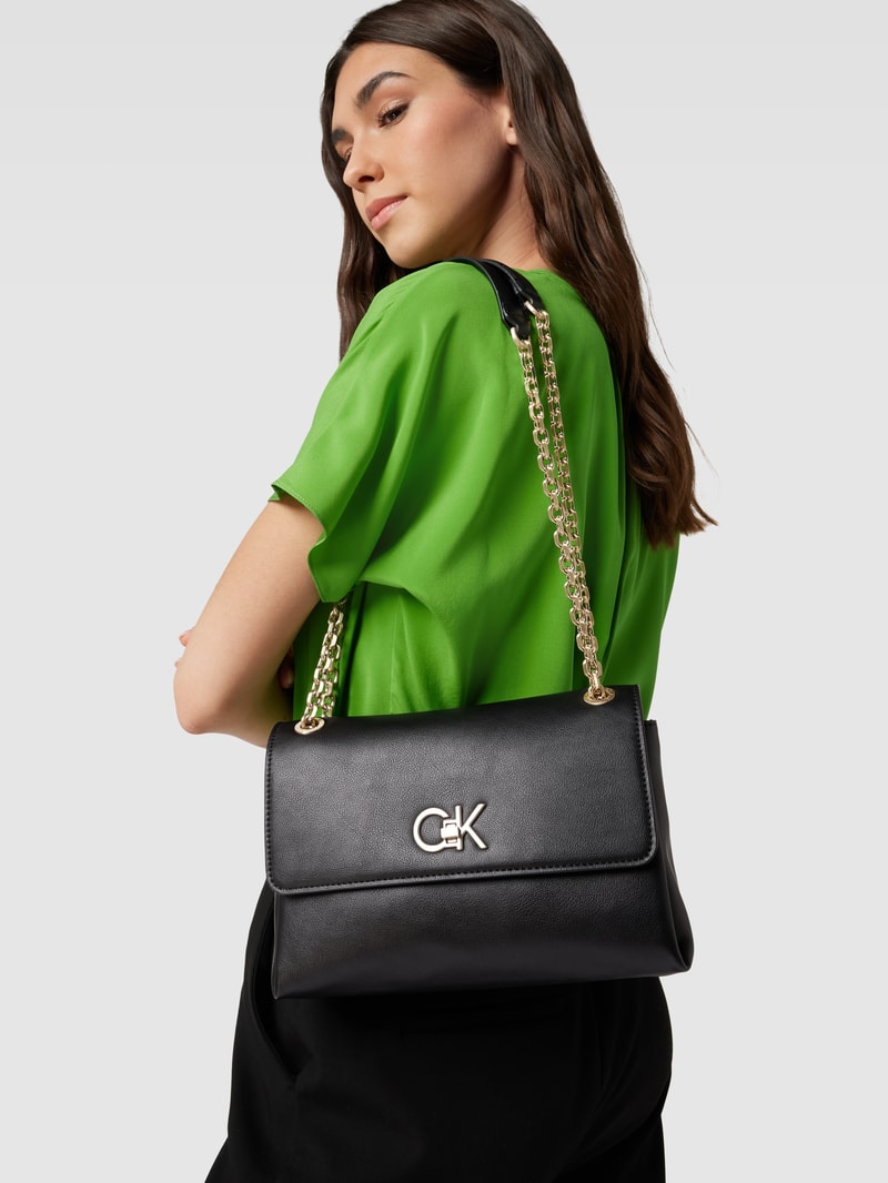 Handtasche mit Label-Applikation Modell 'RE-LOCK' in schwarz