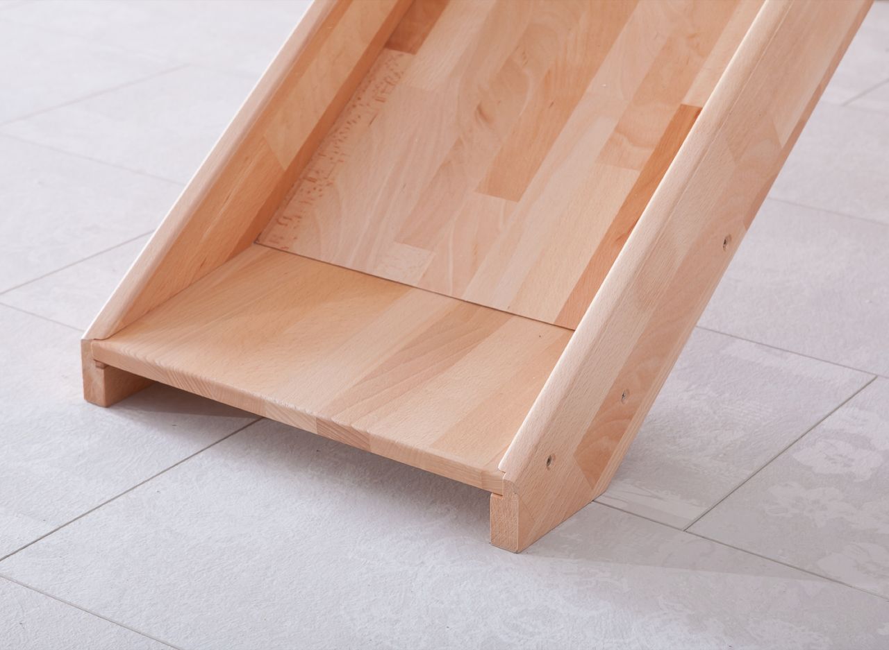 Relita Spielbett KIM 90x200 cm, mit Rutsche und Turm Buche massiv natur lackiert Stoffset blau/rot
