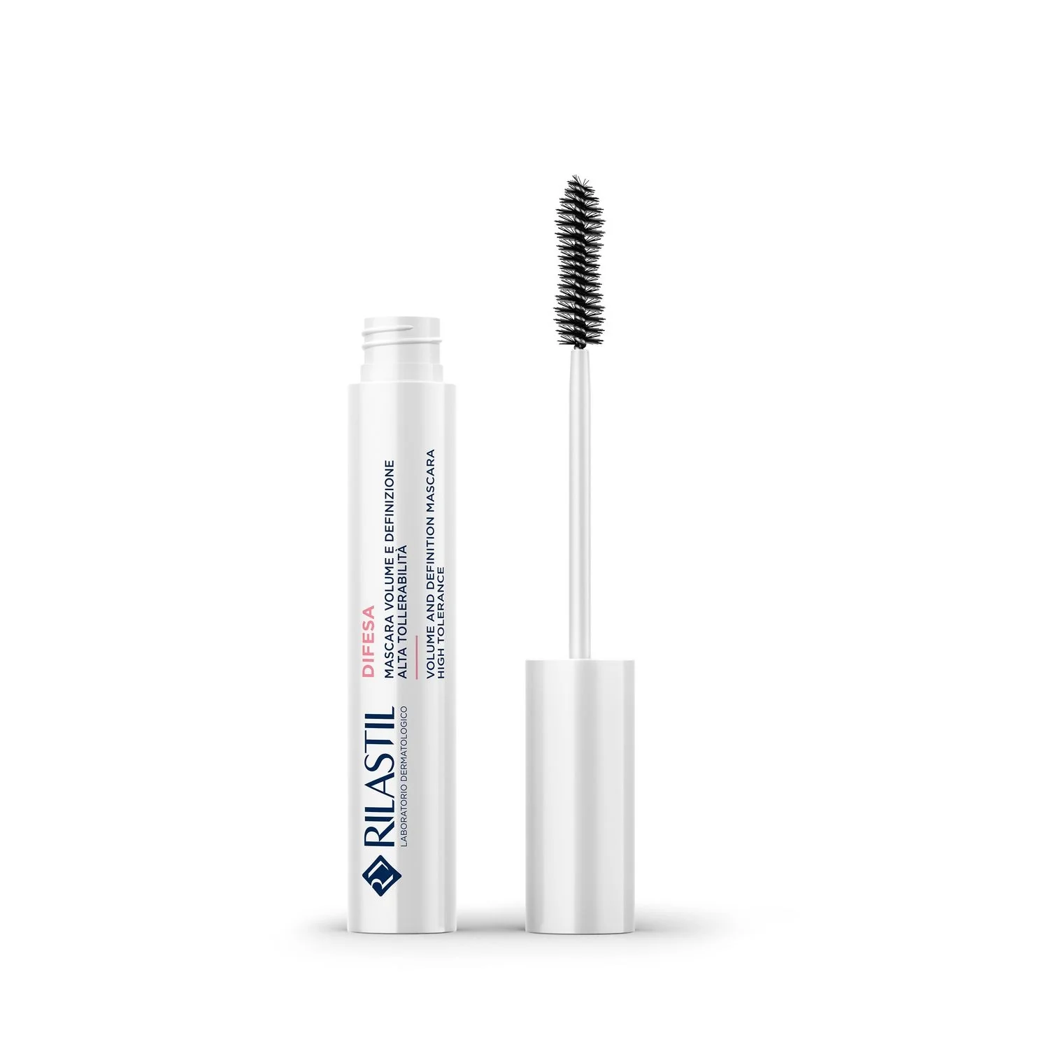 Máscara de pestañas Defense Make Up para volumen y definición - Máscara de pestañas