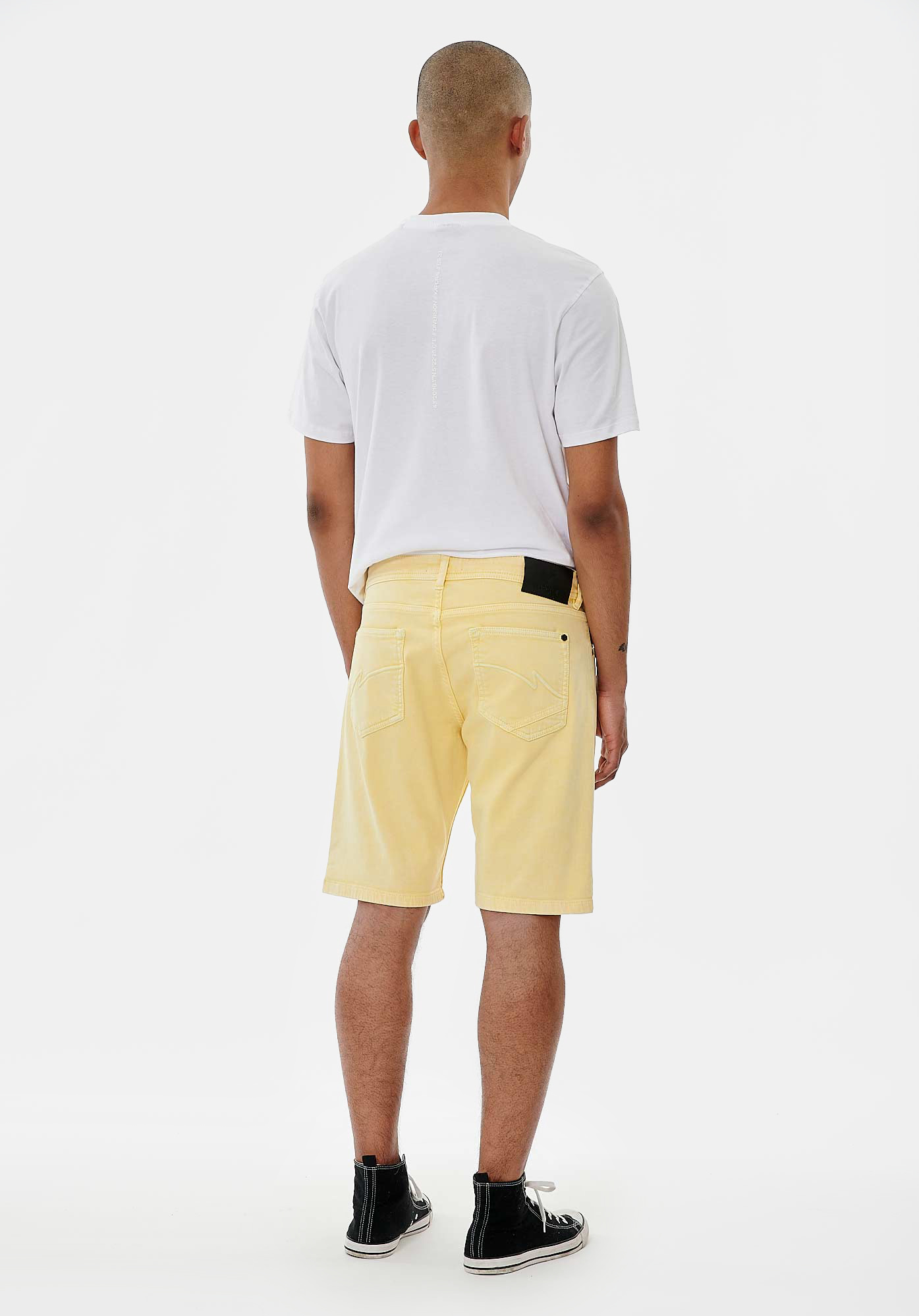 VIXTO  Short straight jaune Homme