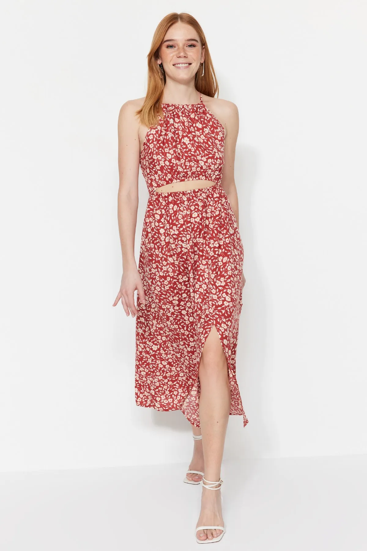 Trendyol Collection  Rotes, gerade geschnittenes, gewebtes Midi-Kleid mit Fensterausschnitt und detailliertem Neckholder-Muster TWOSS23EL00416