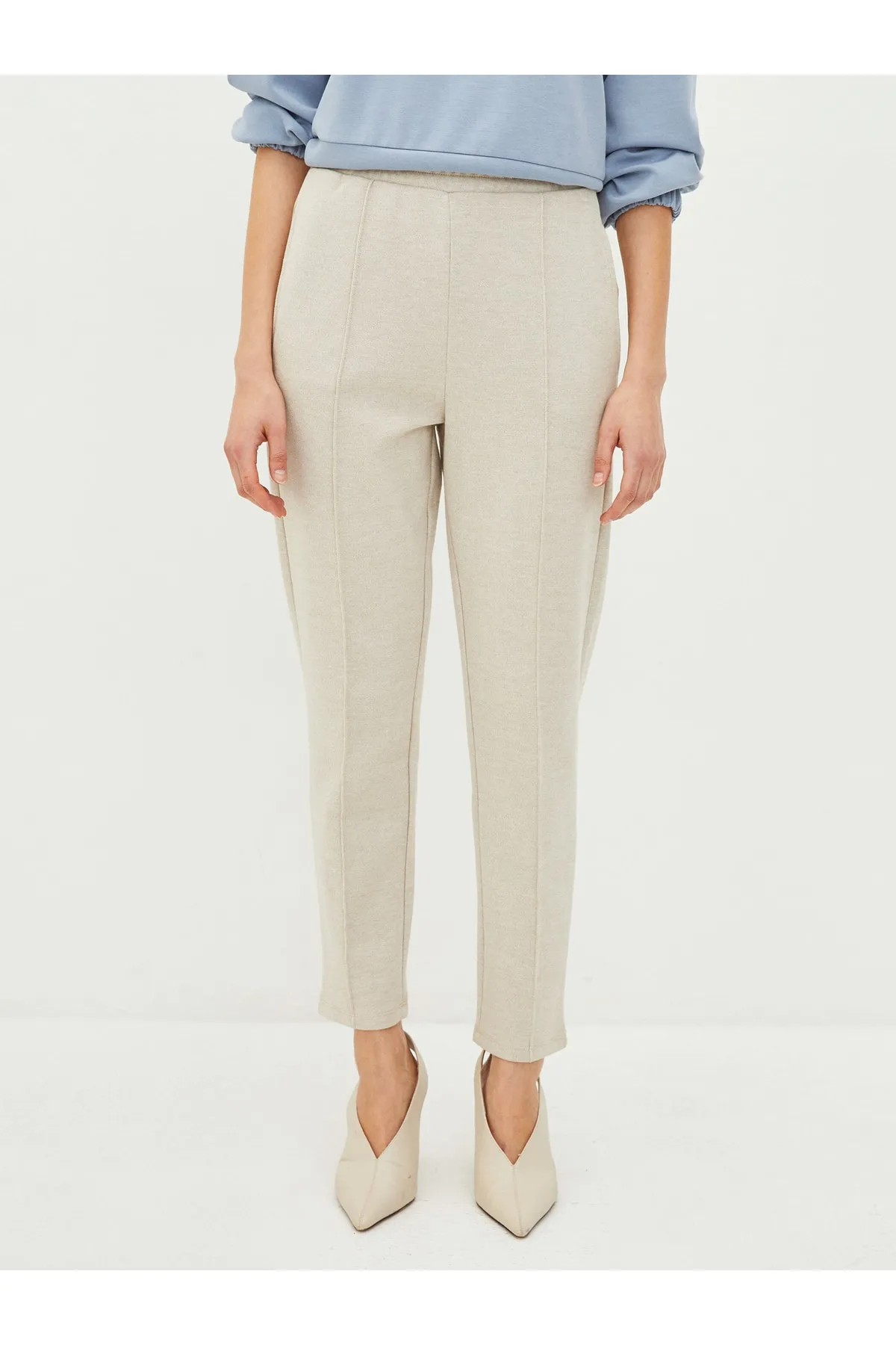 LC Waikiki  Damen-Jogginghose aus Piqué-Stoff mit elastischem Bund und geradem Taschendetail