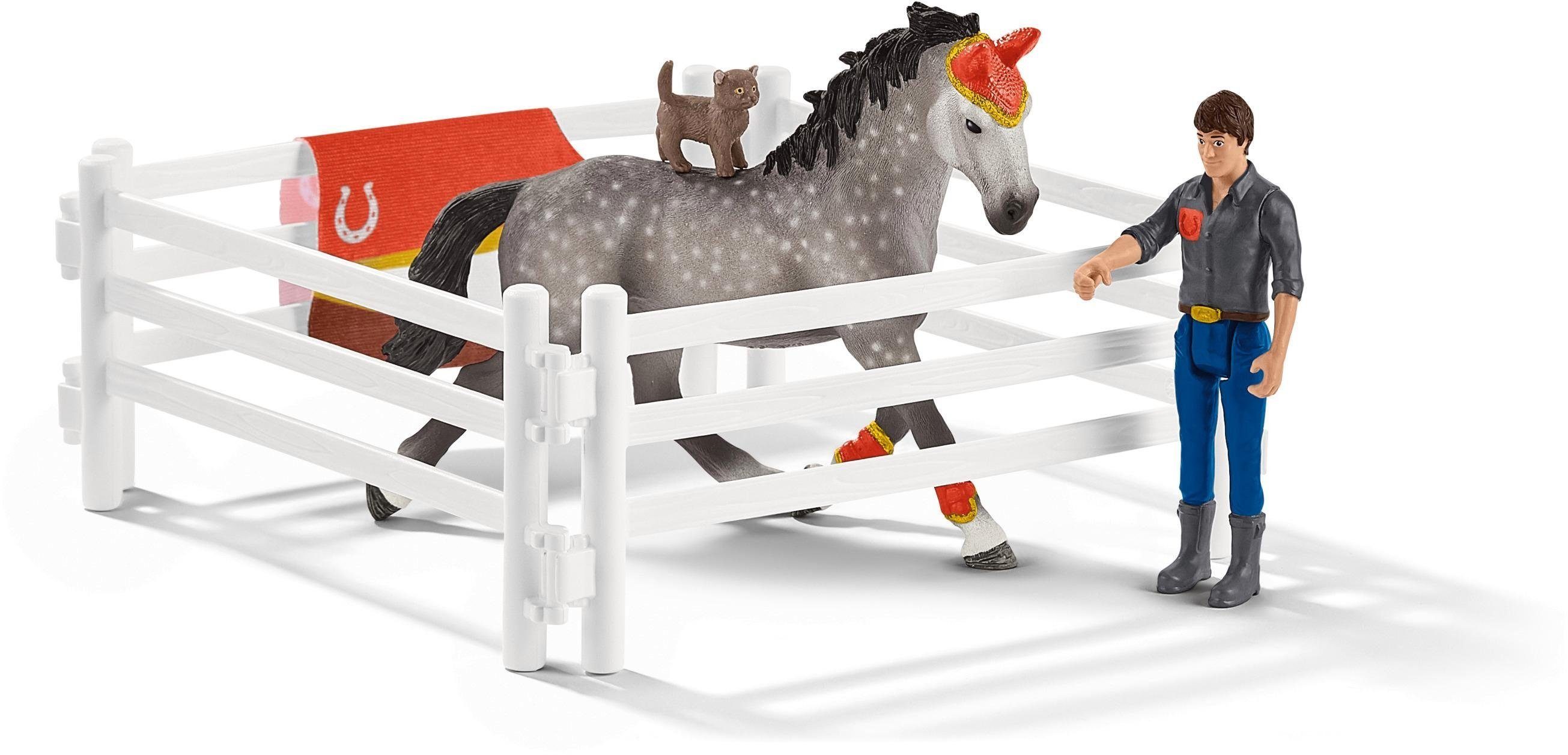 Schleich® Spielfigur HORSE CLUB, Mias Voltigier-Reitset (42443), (Set)