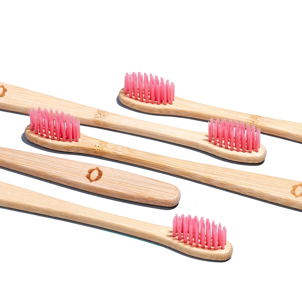 My White Secret Pink bamboo toothbrush Brosse à dent en Bambou