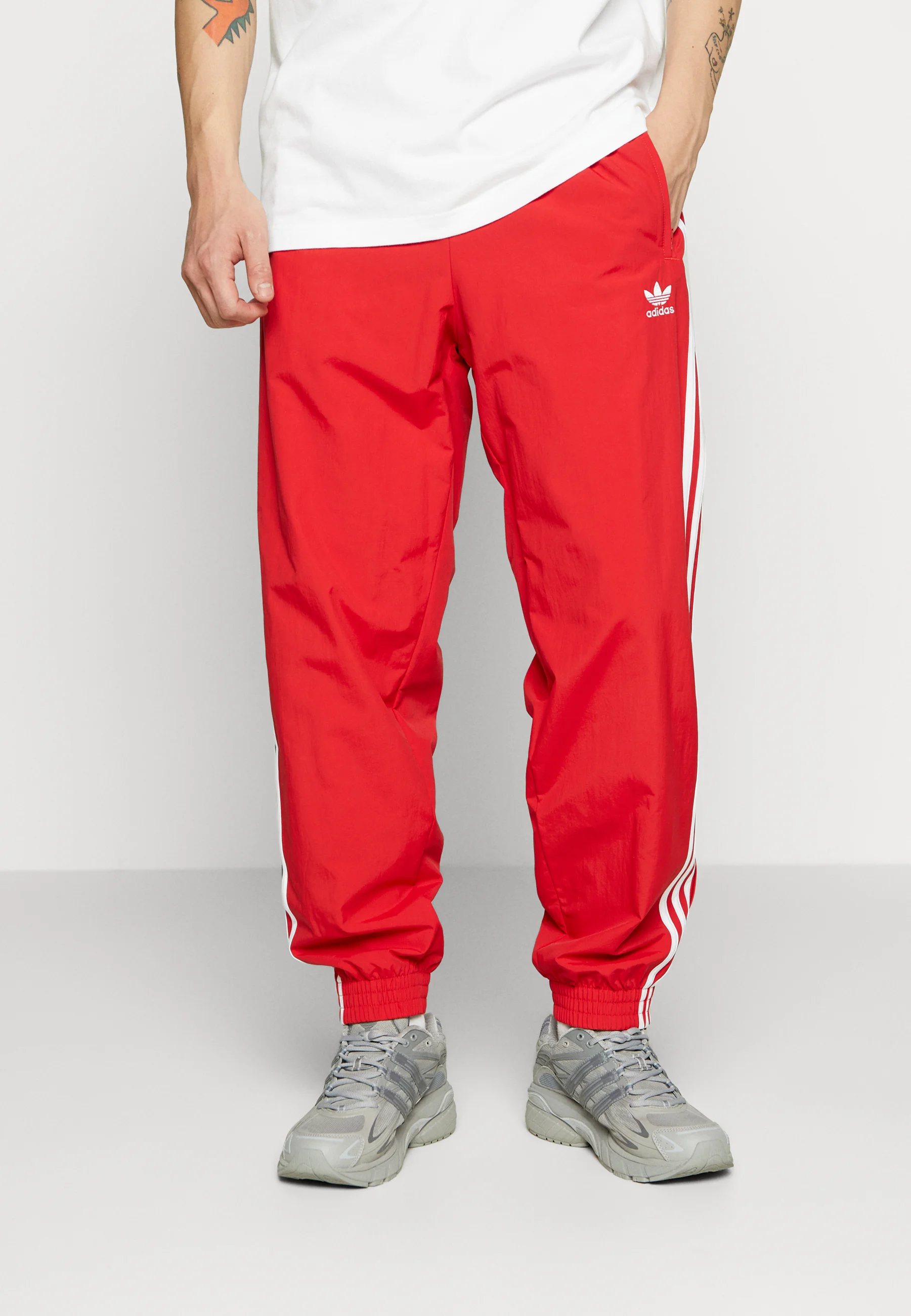 Pantalones deportivos adidas Originals