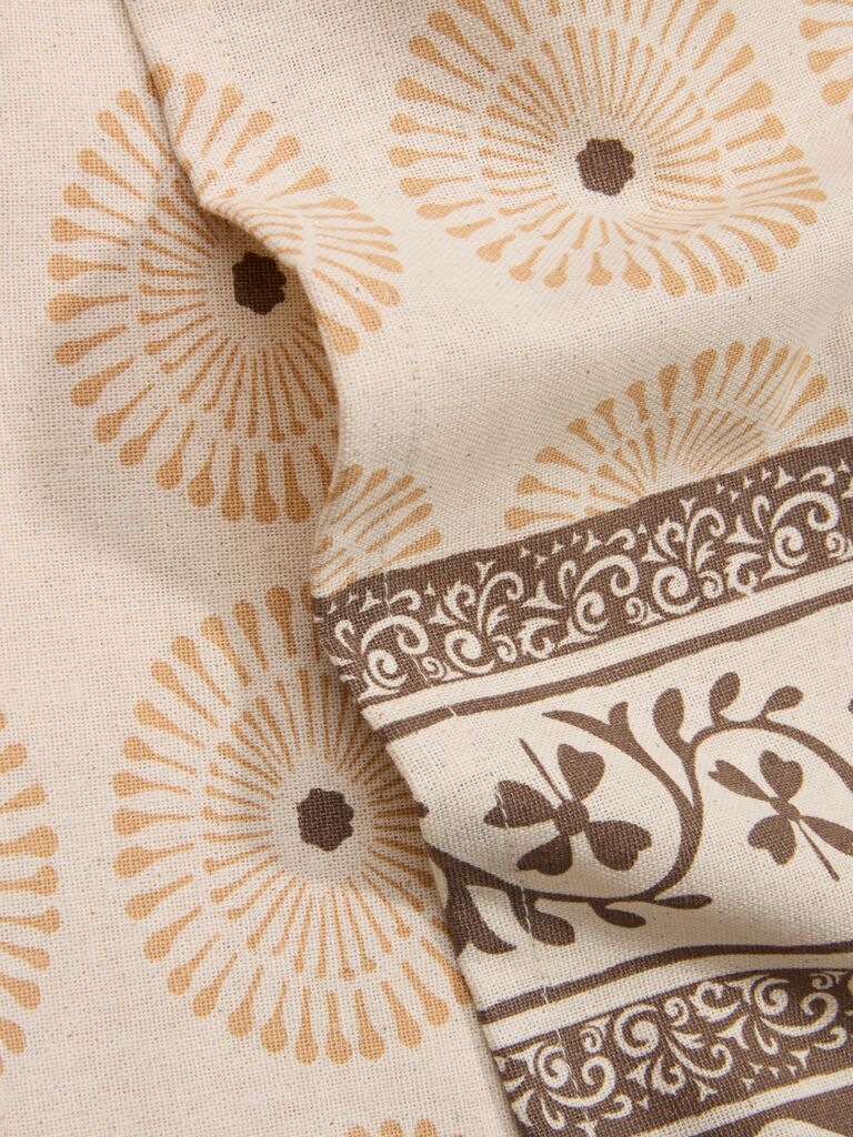 Toalha de mesa BRUNMYRAK BRUNMYRAK 140x240 latte/marrom