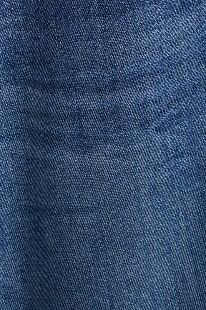 Gerade geschnittene Jeans mit mittelhohem Bund