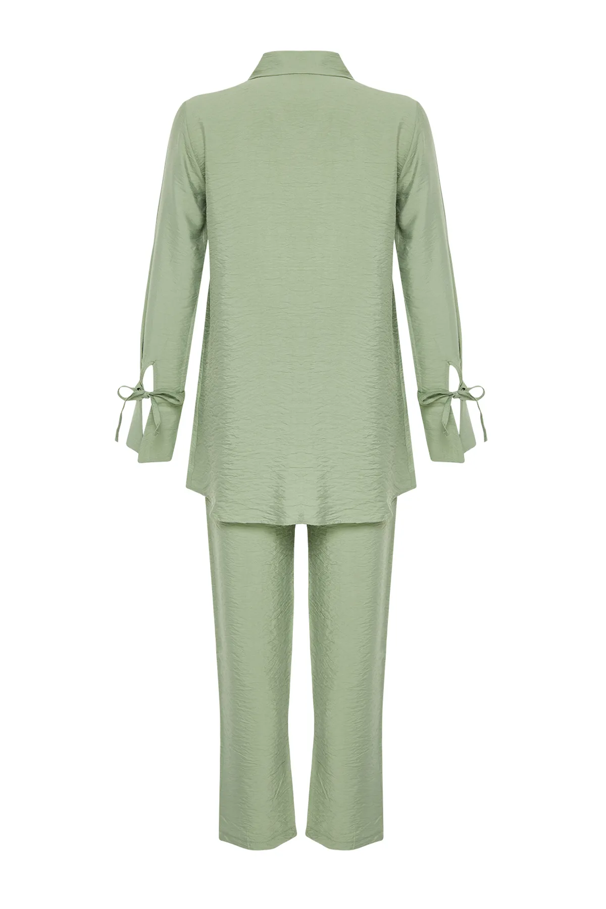 Trendyol Modest  Khakifarbenes, detailliertes, gewebtes Leinen-Hemd-Hose-Hose-Set mit Falten und Oberteil TCTSS24US00018