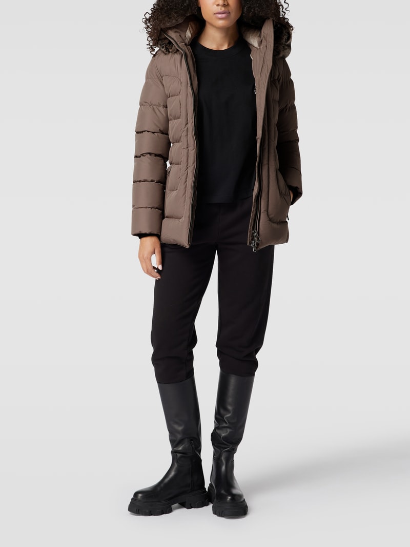 Funktionsjacke mit abnehmbarer Kapuze Modell 'Belvitesse Medium' in sand