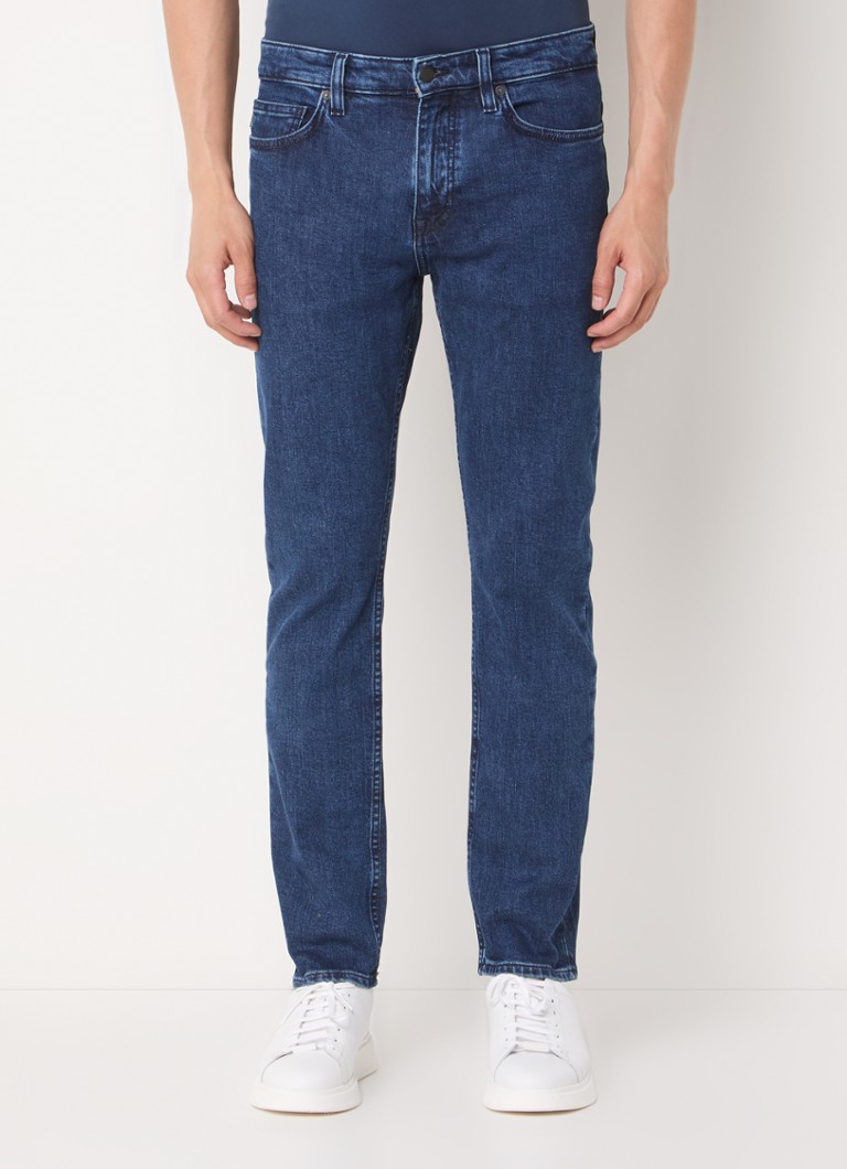Jeansy Hugo Boss Delaware slim-fit, ciemne wyblaknięcie
