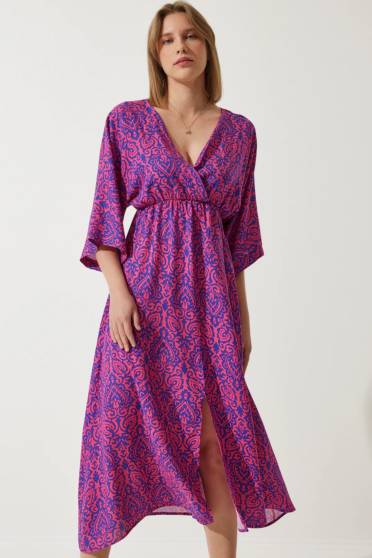 Happiness İstanbul  Damen-Sommerkleid aus Viskose in Dunkelrosa und tiefem V-Ausschnitt CI00081