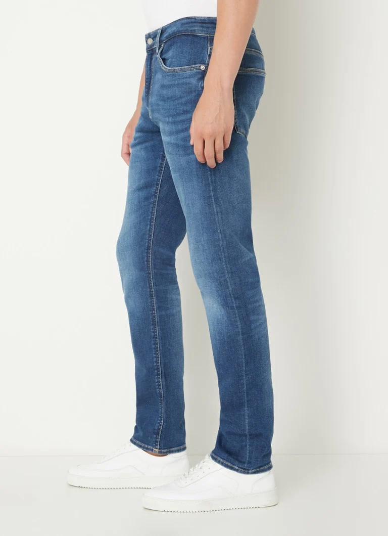 Calvin Klein slim fit jeans med medium vask og stretch