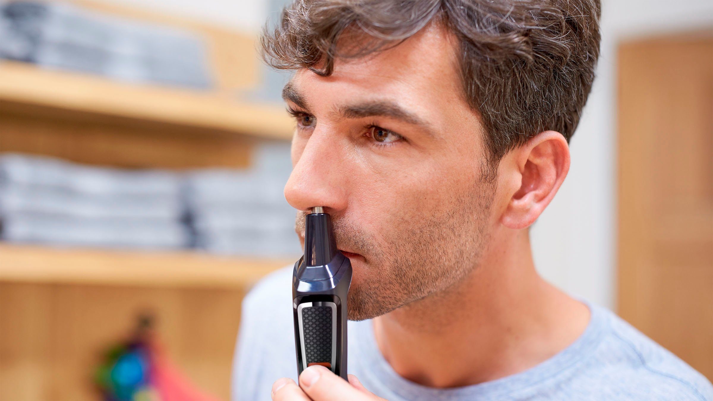 Philips Haar- und Bartschneider MG3740/15, 9-in-1, für Gesicht und Haare mit selbstschärfende Edelstahlklingen