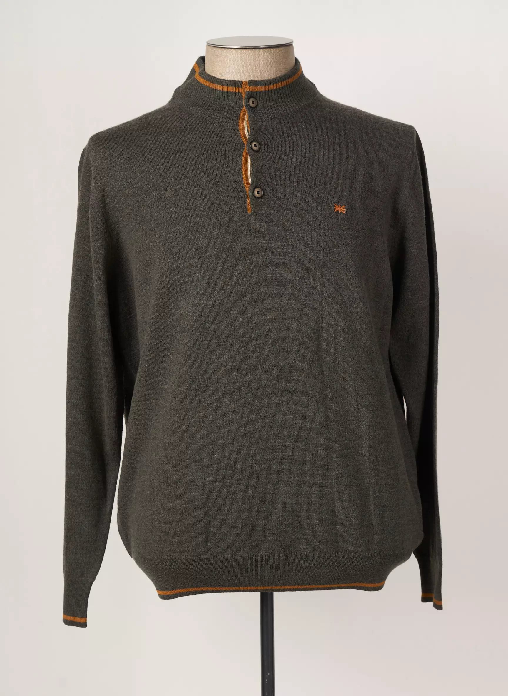 Brown Jury Pulls Homme couleur gris