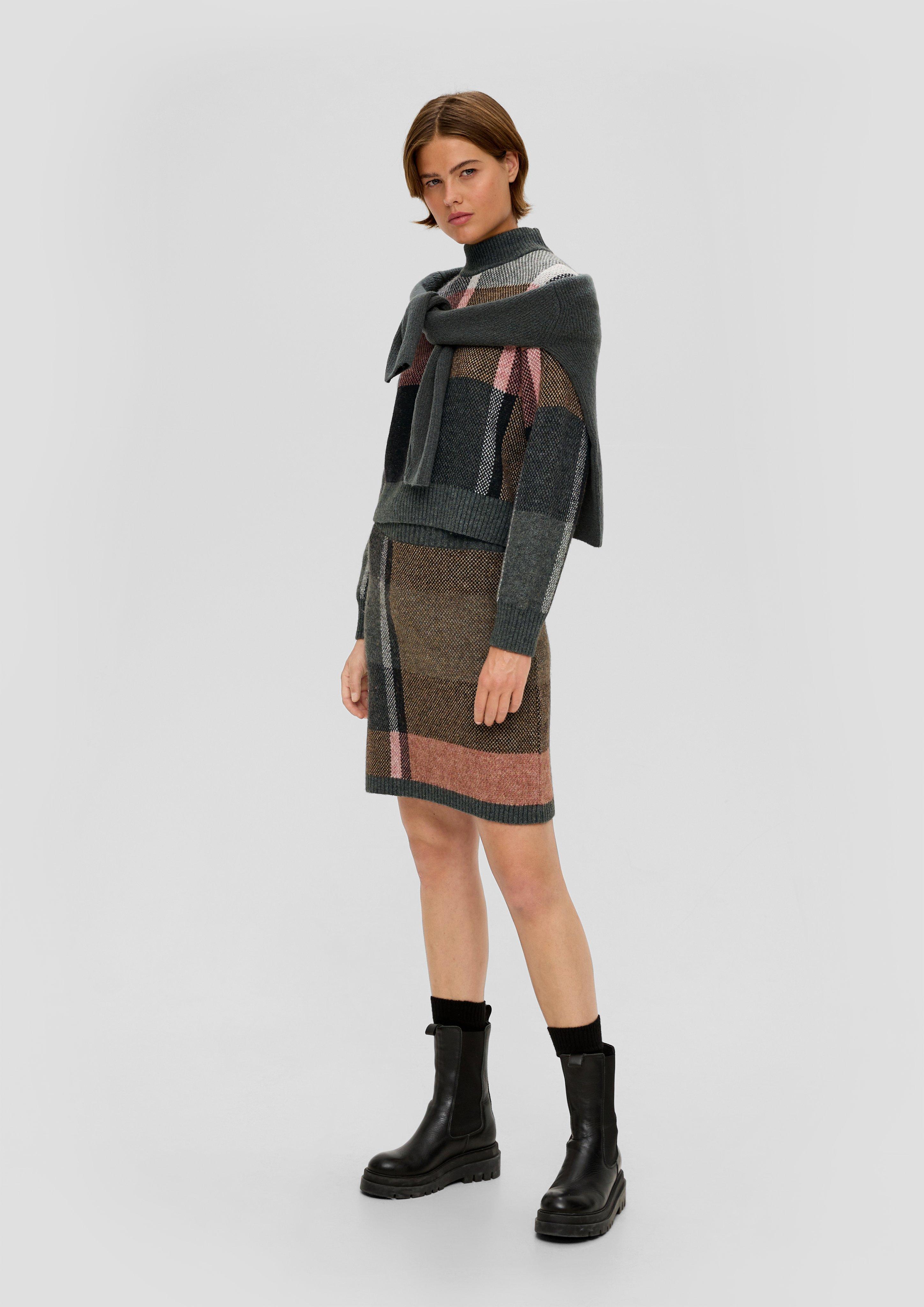 Strickrock in kariertem Muster  2135285-99N4