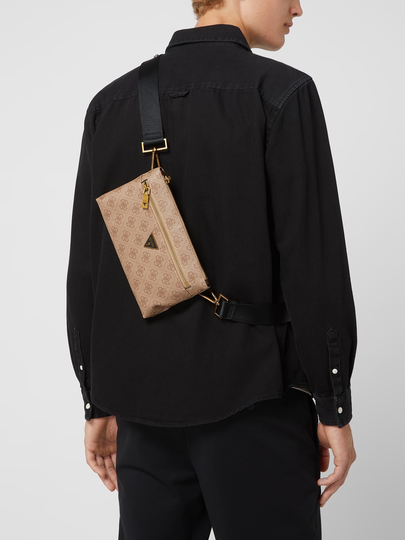 Umhängetasche mit Logo-Muster in beige