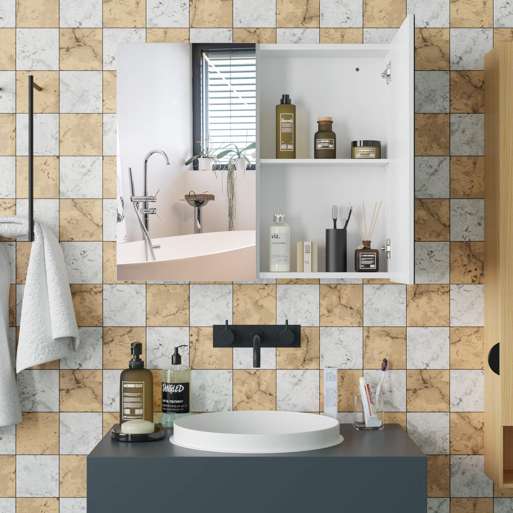 Homfa Spiegelschrank Badezimmerschrank mit 4 Fächern, Breite 70 cm, weiß, Holz