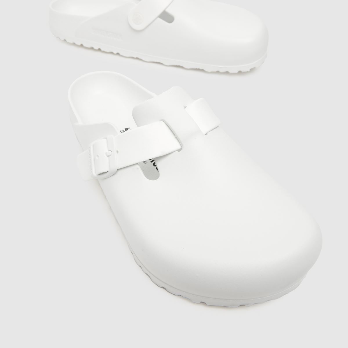 BIRKENSTOCK Boston Eva klumpa szandál fehér színben