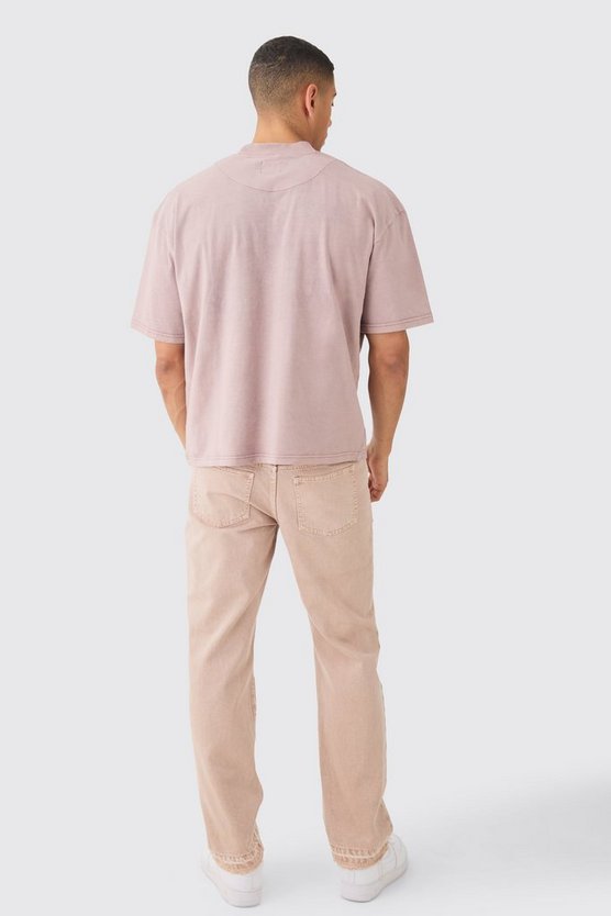 Kastiges Oversize T-Shirt mit Acid-Waschung und Official-Applikation