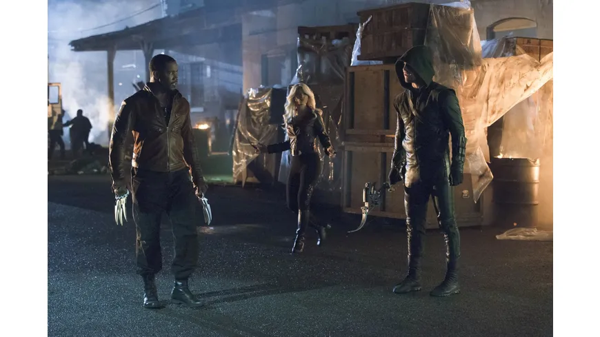 Arrow - Staffel 2  [5 DVDs]