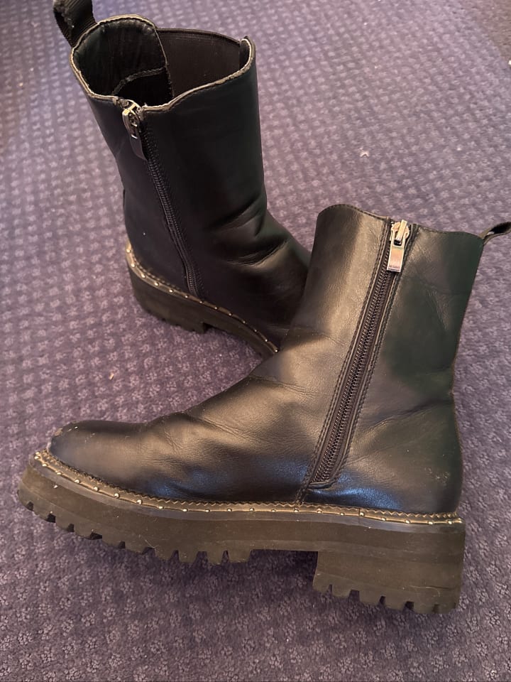 Patrizia Pepe Boots in Schwarz günstig kaufen 35
