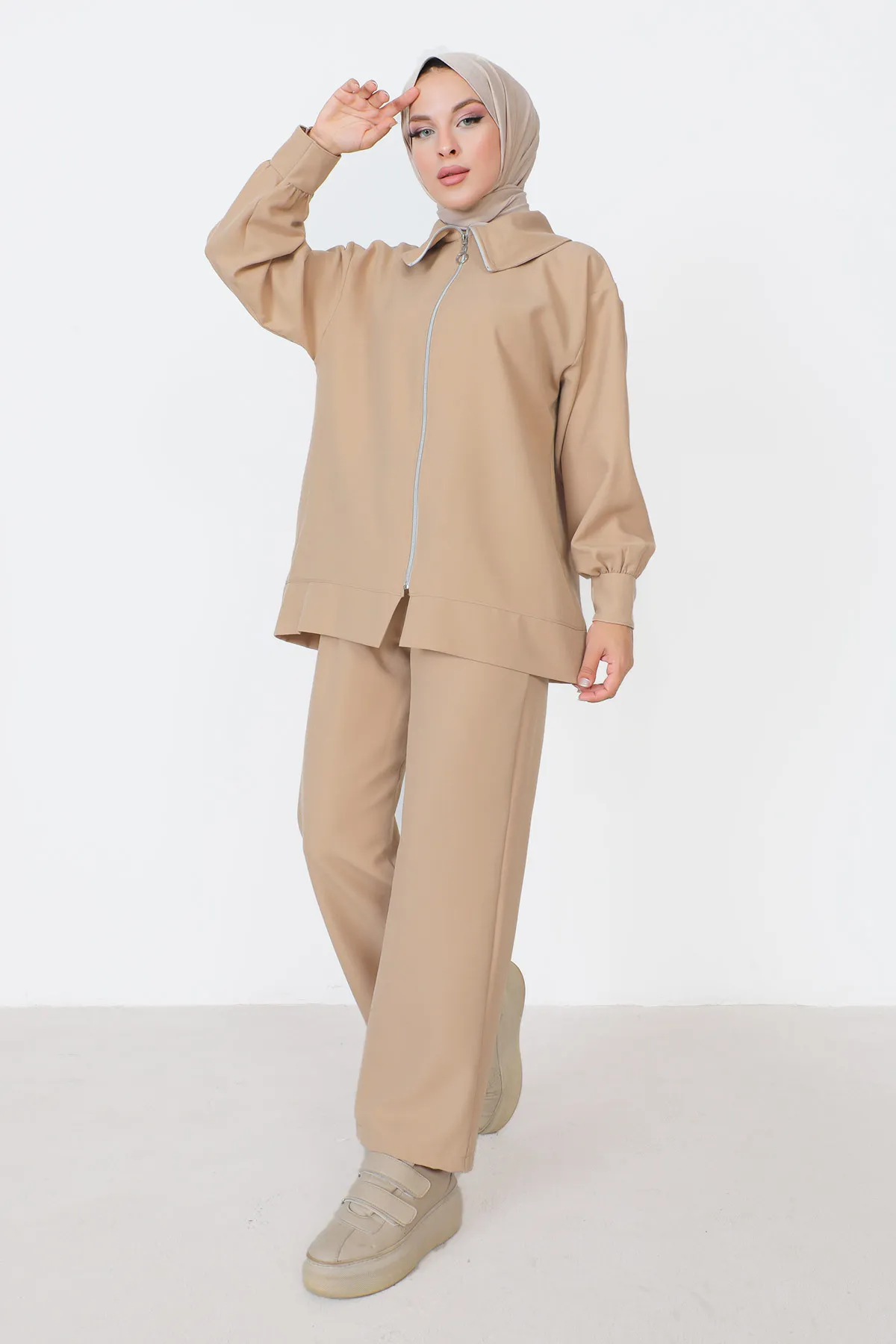 Tesettür Dünyası  Doppelanzug mit Reißverschluss TSD230905 Beige