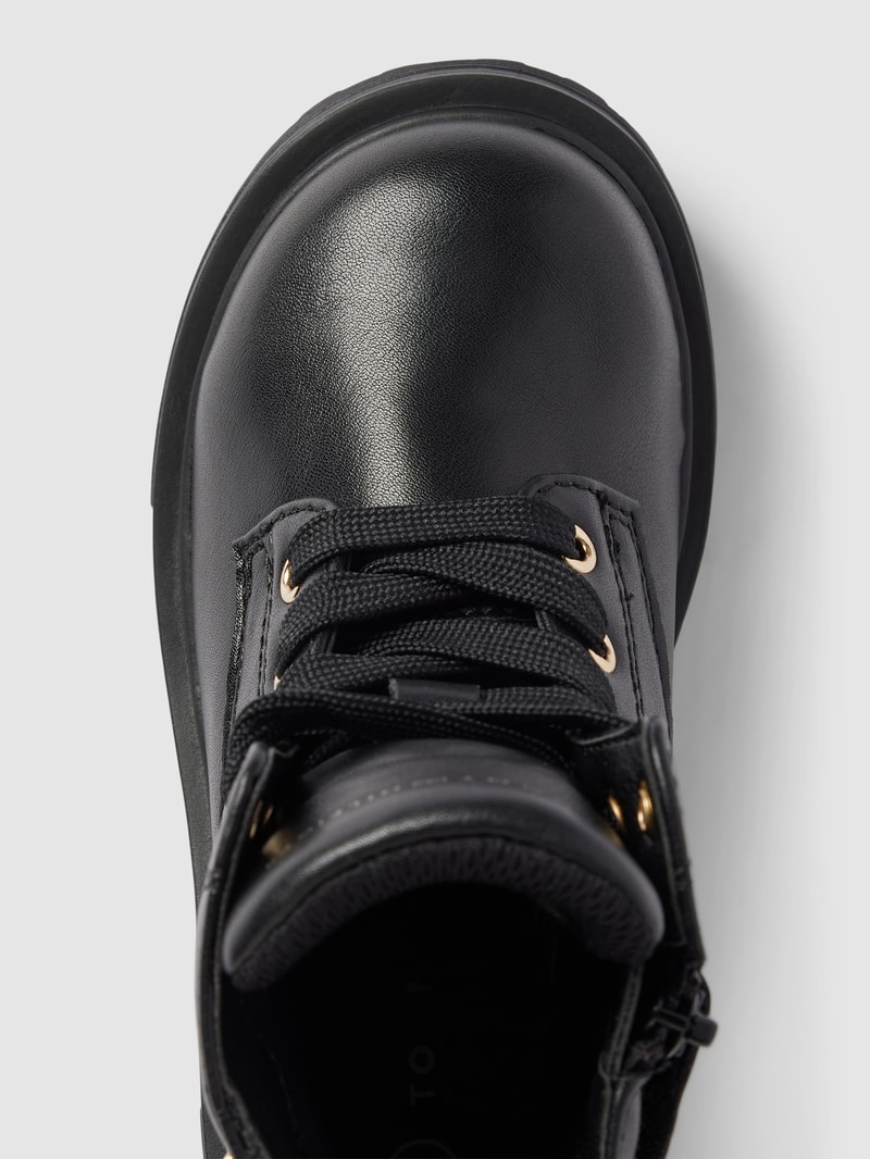 Boots mit Reißverschluss Modell 'KETA' in schwarz