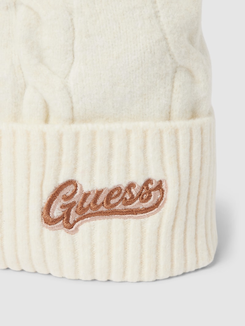 Pudelmütze mit Zopfmuster Modell 'MARION' in offwhite