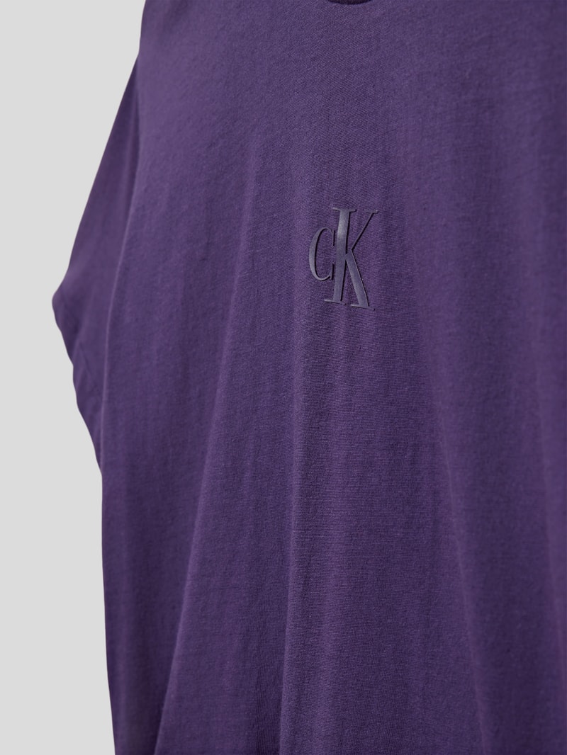 T-Shirt mit Label-Print Modell 'BOXY' in purple