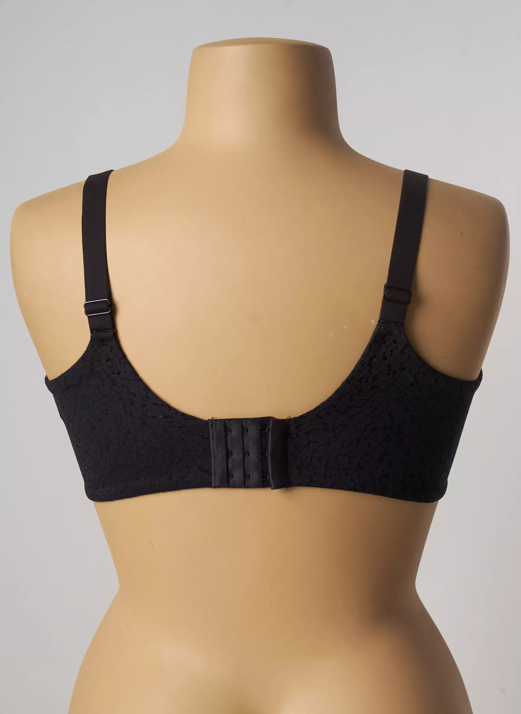 Femilet Soutien Gorges Femme couleur noir