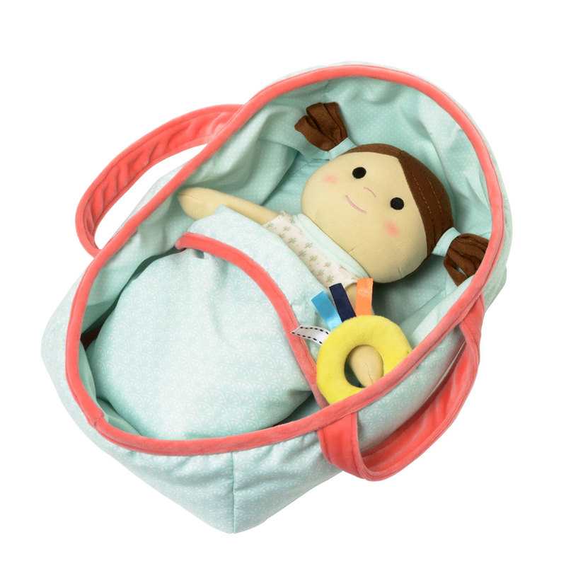 Première poupée en tissu et ses accessoires Oxybul