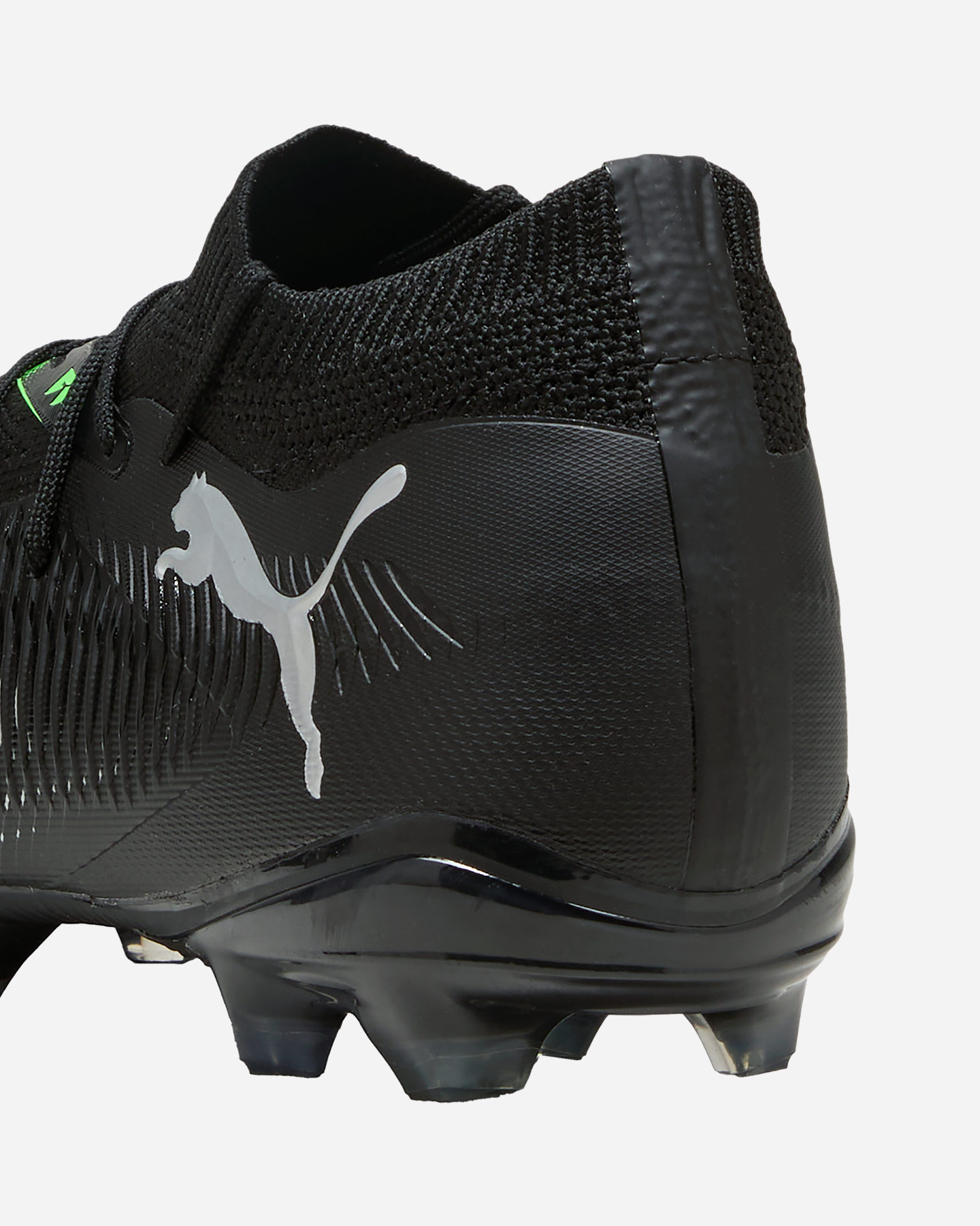 Buty piłkarskie Puma Future 8 Match Fg-ag M 108140-02