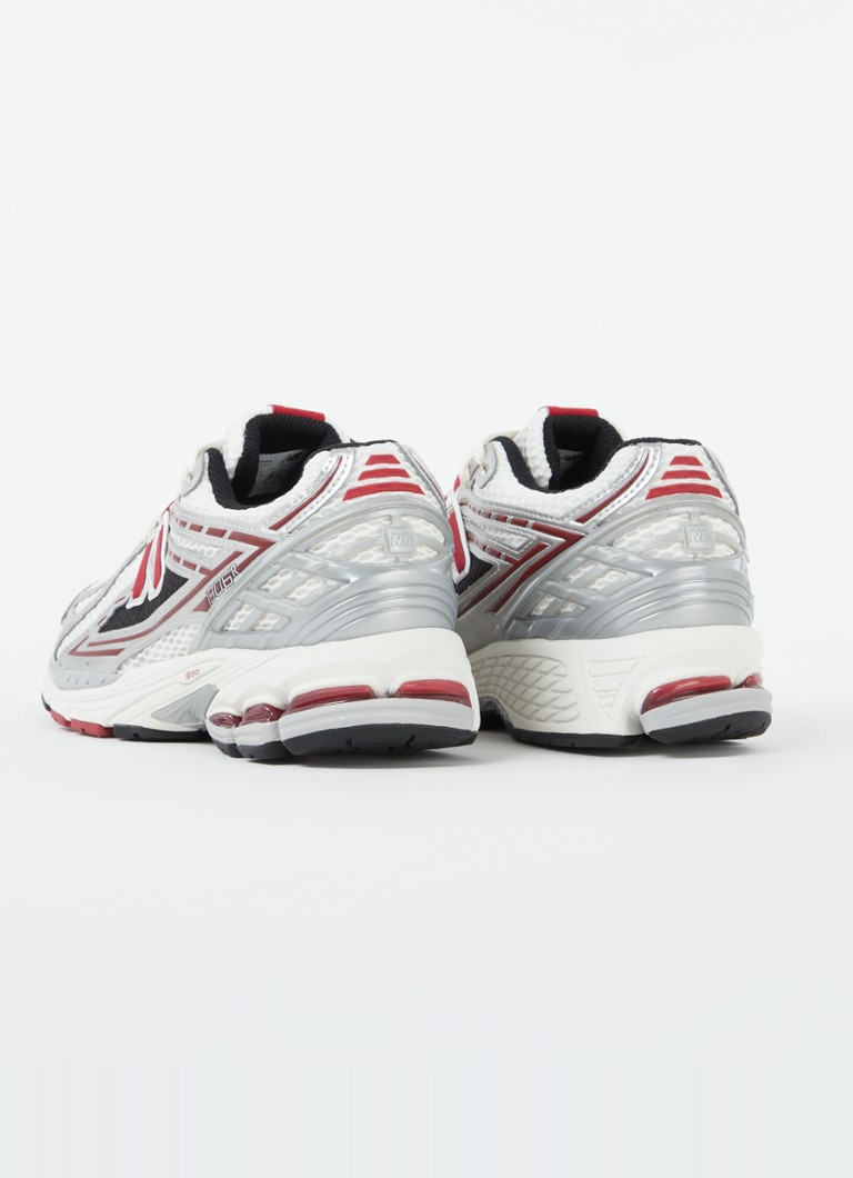 New Balance 1906 sieta sporta apavi ar metāliskām detaļām