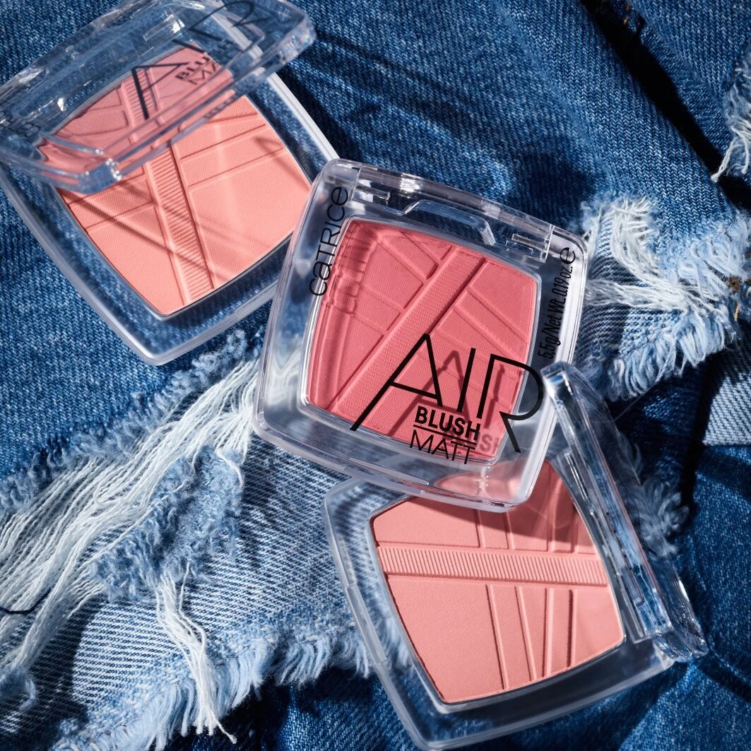 Lícenka Catrice AirBlush Glow